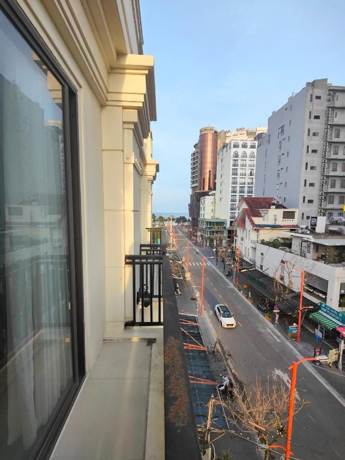 Grand Sea View & Hotel