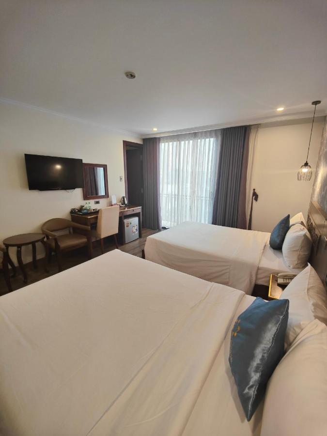 Grand Sea View &