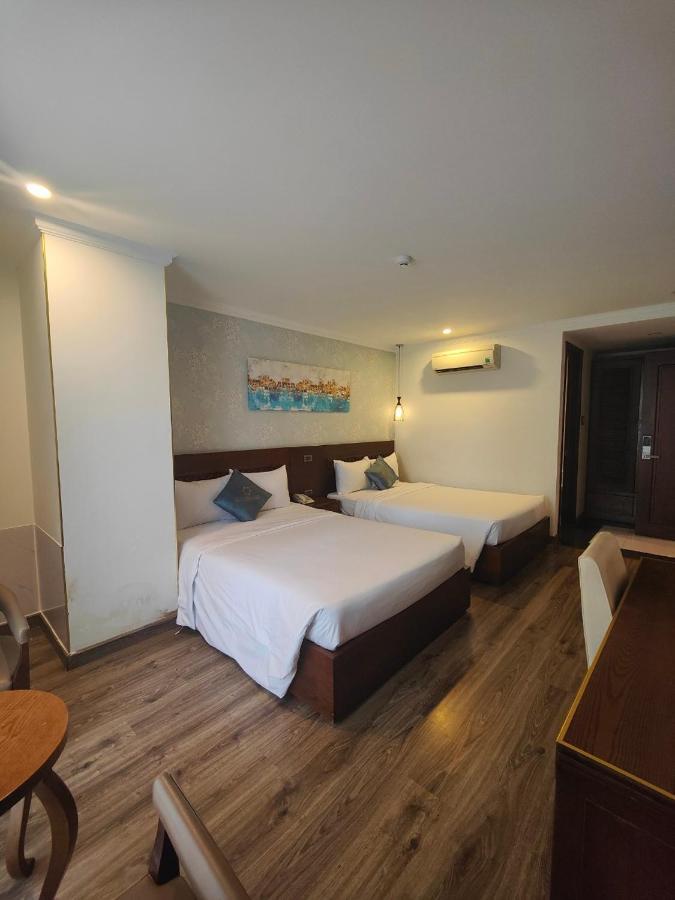 Grand Sea View &