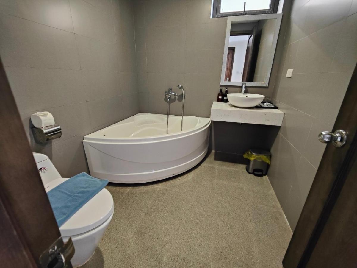 Hotel Grand Sea View & 4*