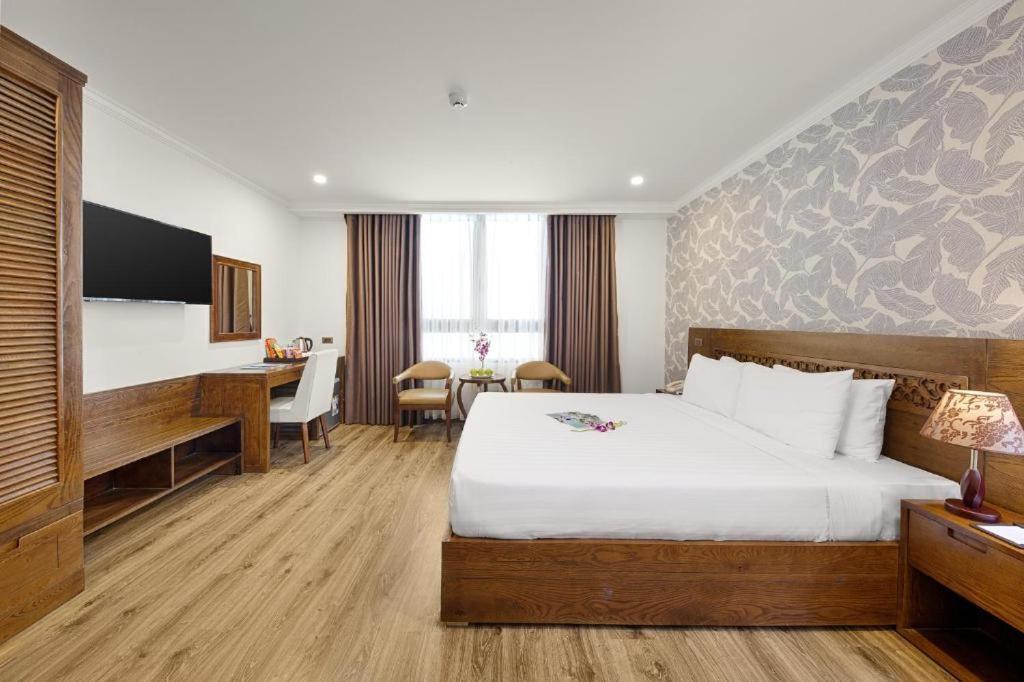 Hotel Grand Sea View & Da Nang