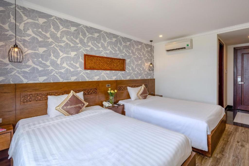 Hotel Grand Sea View & 4*