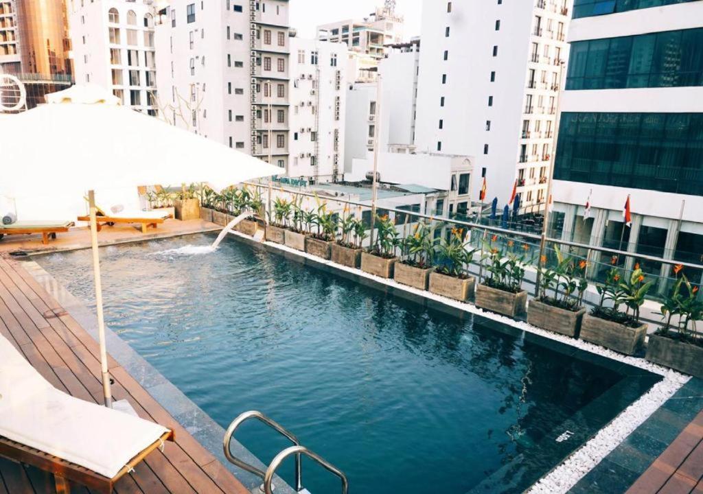 Grand Sea View & 4* Da Nang
