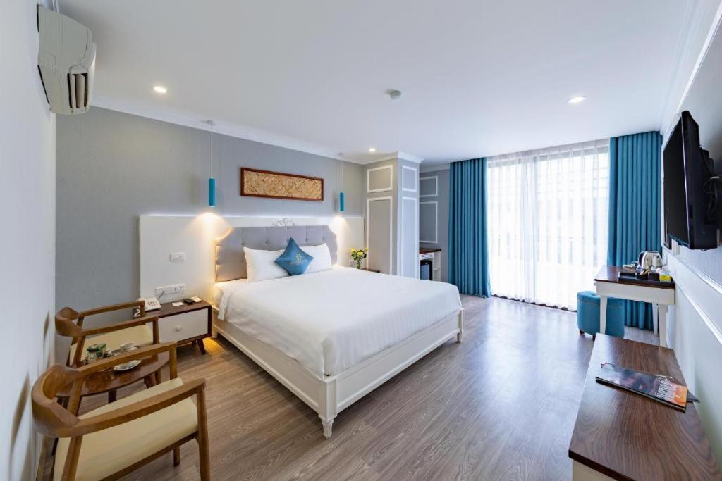 Grand Sea View & Hotel 4*