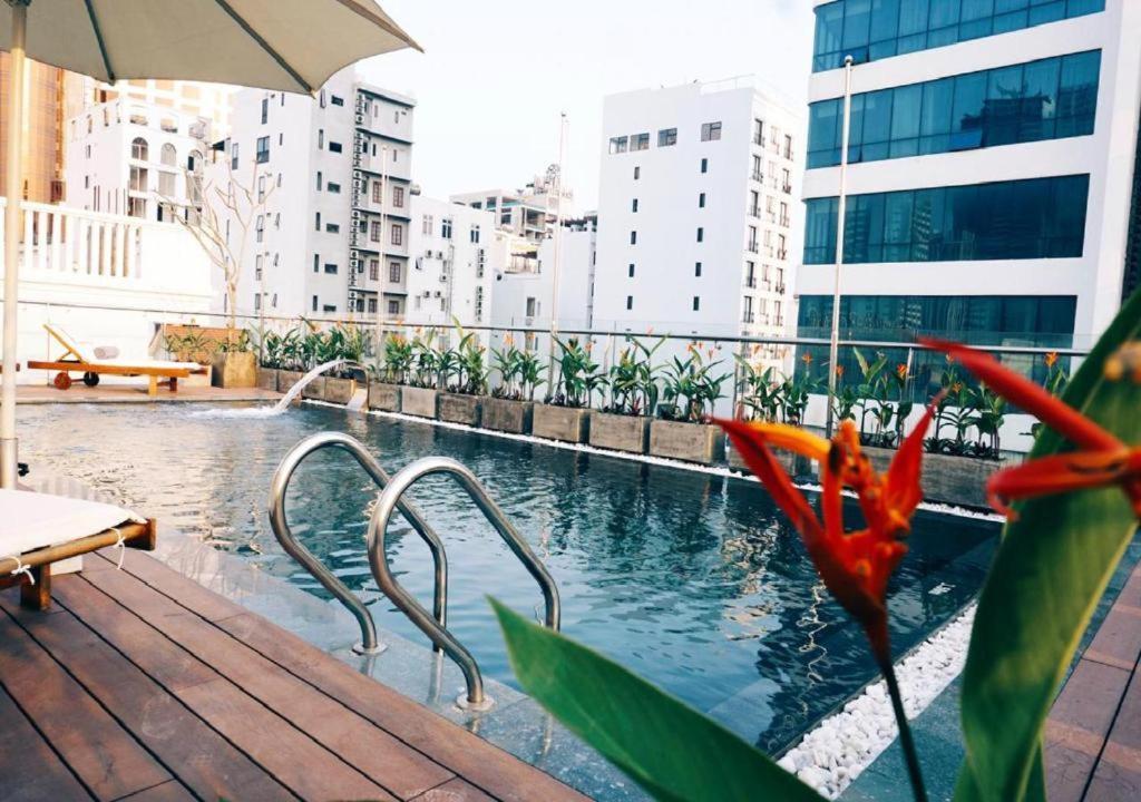 Hotel Grand Sea View &