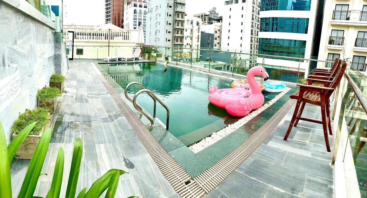 Grand Sea View &